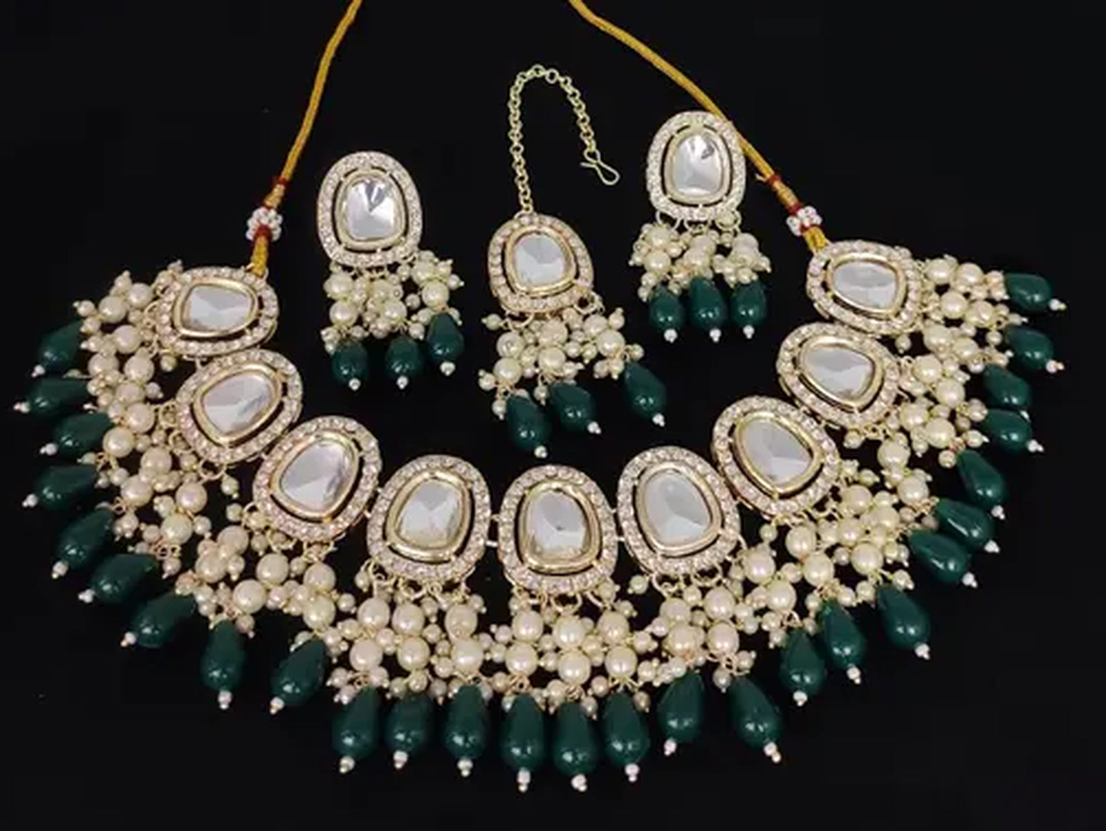 Jewel City exquisite handcrafted Kundan choker necklace set - Distacart