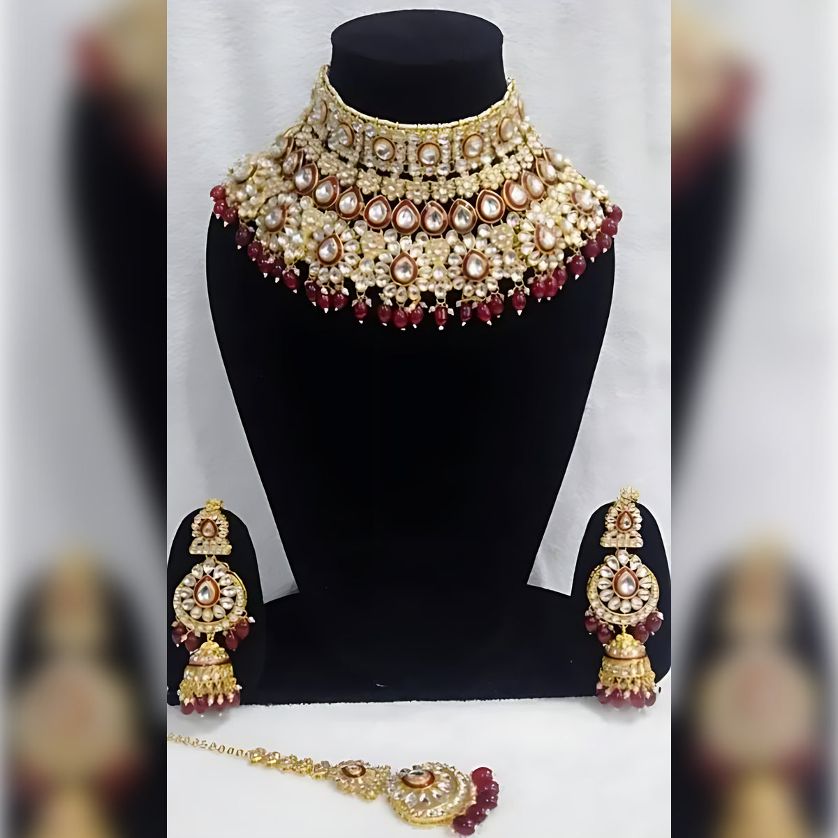 Jewel City Royal Kundan Bridal Choker Necklace Set with Maang Tikka and Earrings
