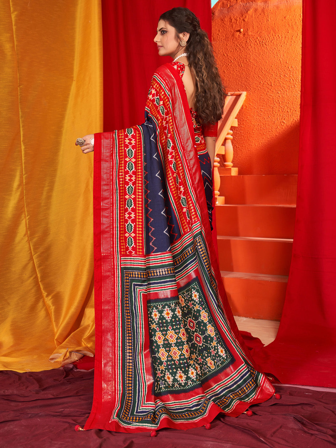 NOZ2TOZ Women's Tussar Silk Red Printed Designer Saree With Blouse Piece - Distacart