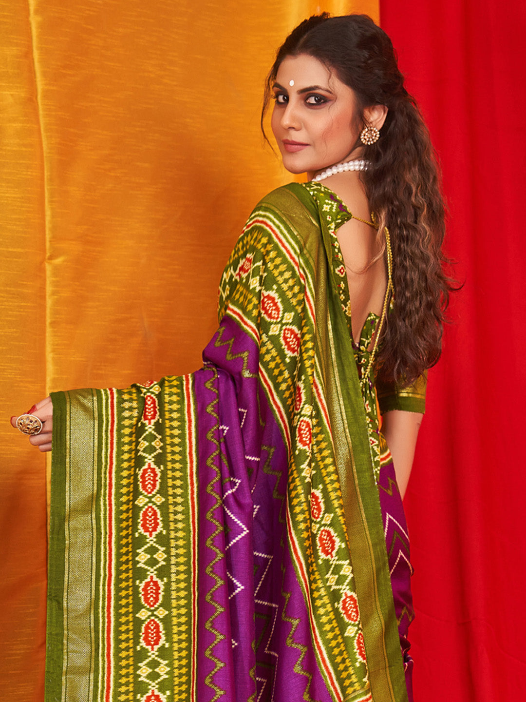 NOZ2TOZ Women's Tussar Silk Olive Printed Designer Saree With Blouse Piece - Distacart