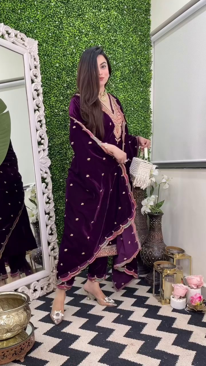 Lehenga Mart Designer Heavy Pure Viscose Velvet Top Pant & Dupatta Set-Purple