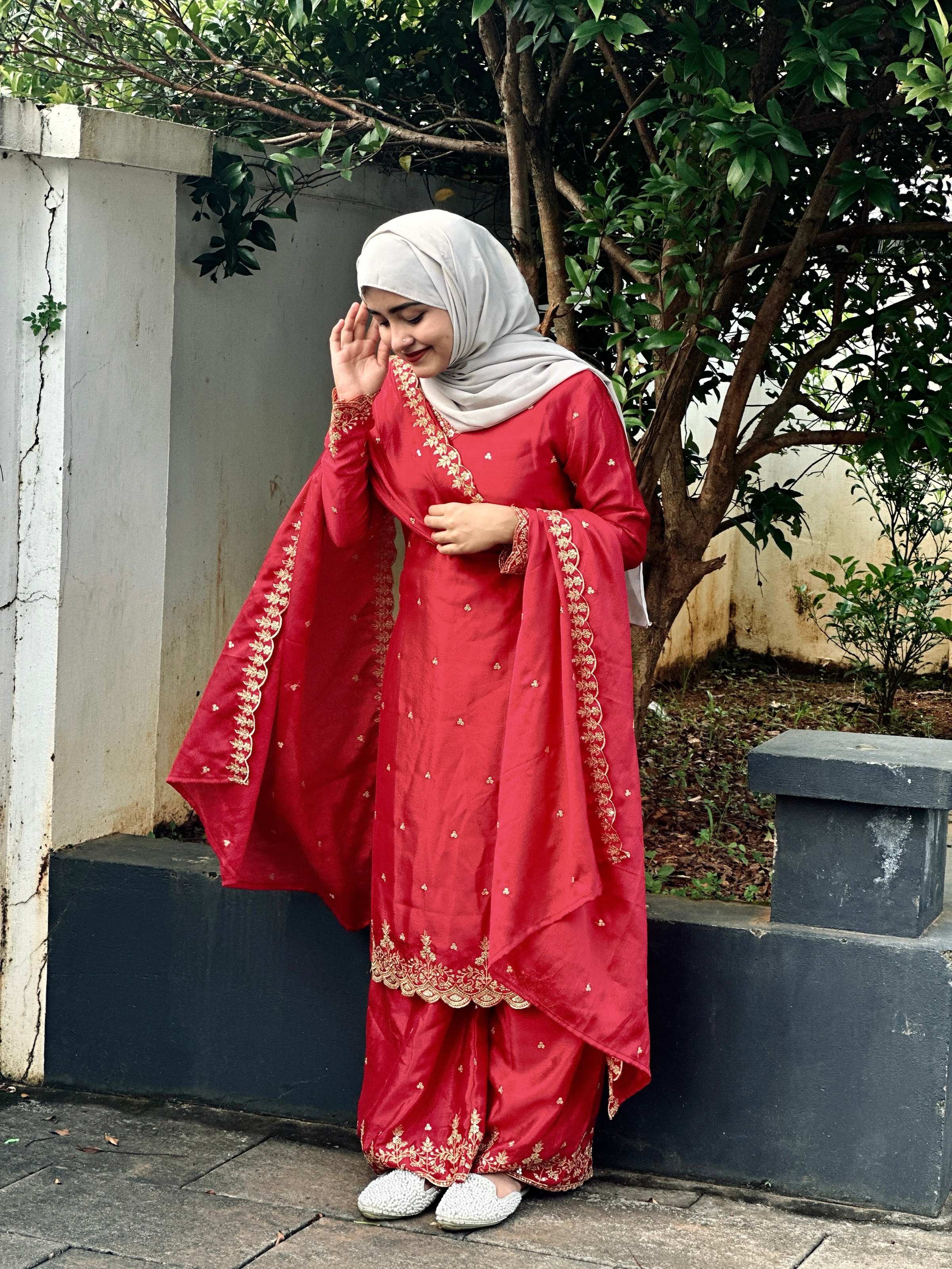 Lehenga Mart Sequence Embroidery Top And Palazzo With Dupatta Set-Red