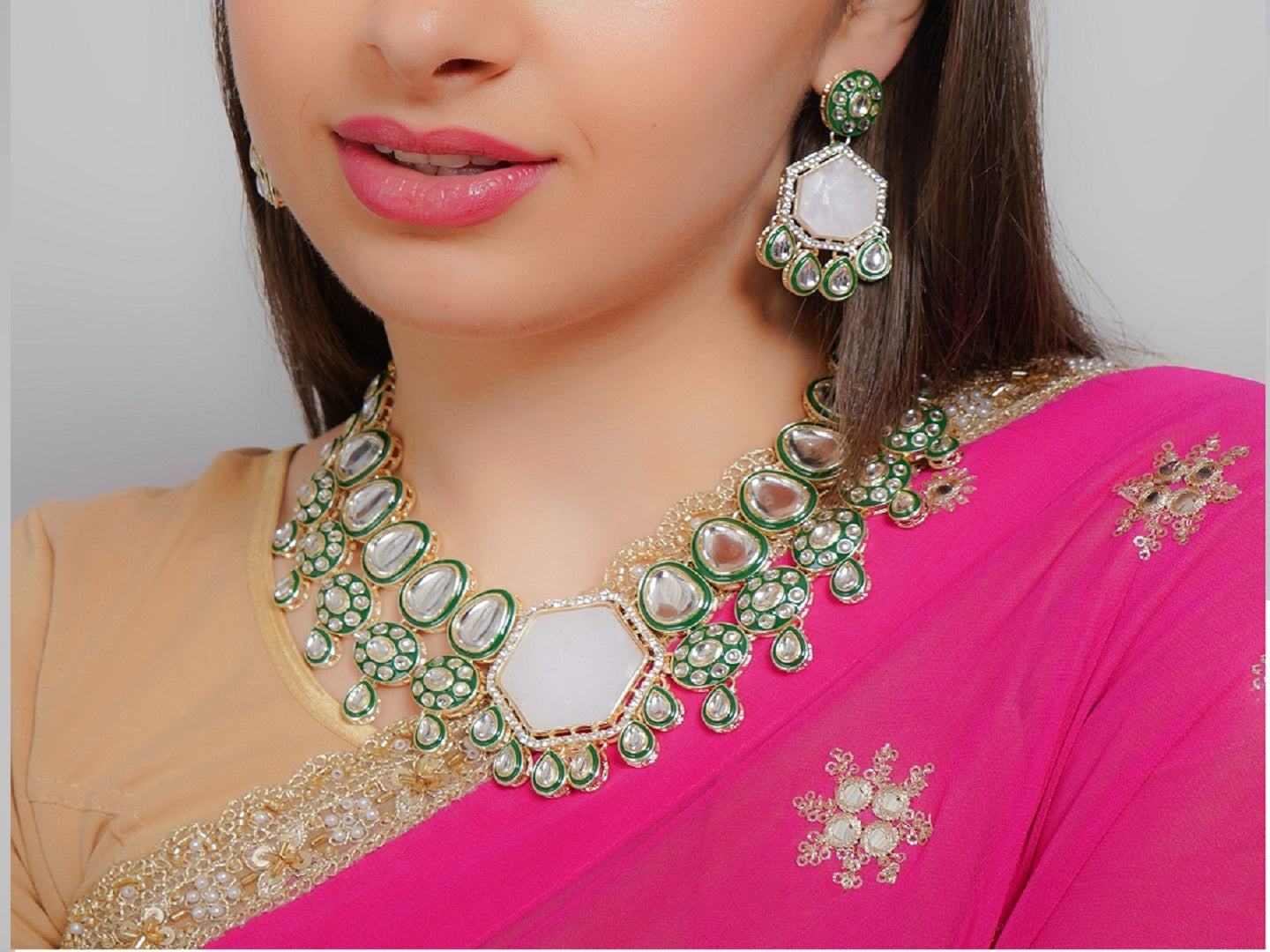 Divisha Alloy Gold-plated Green Meenakari Heavy Jewellery Set