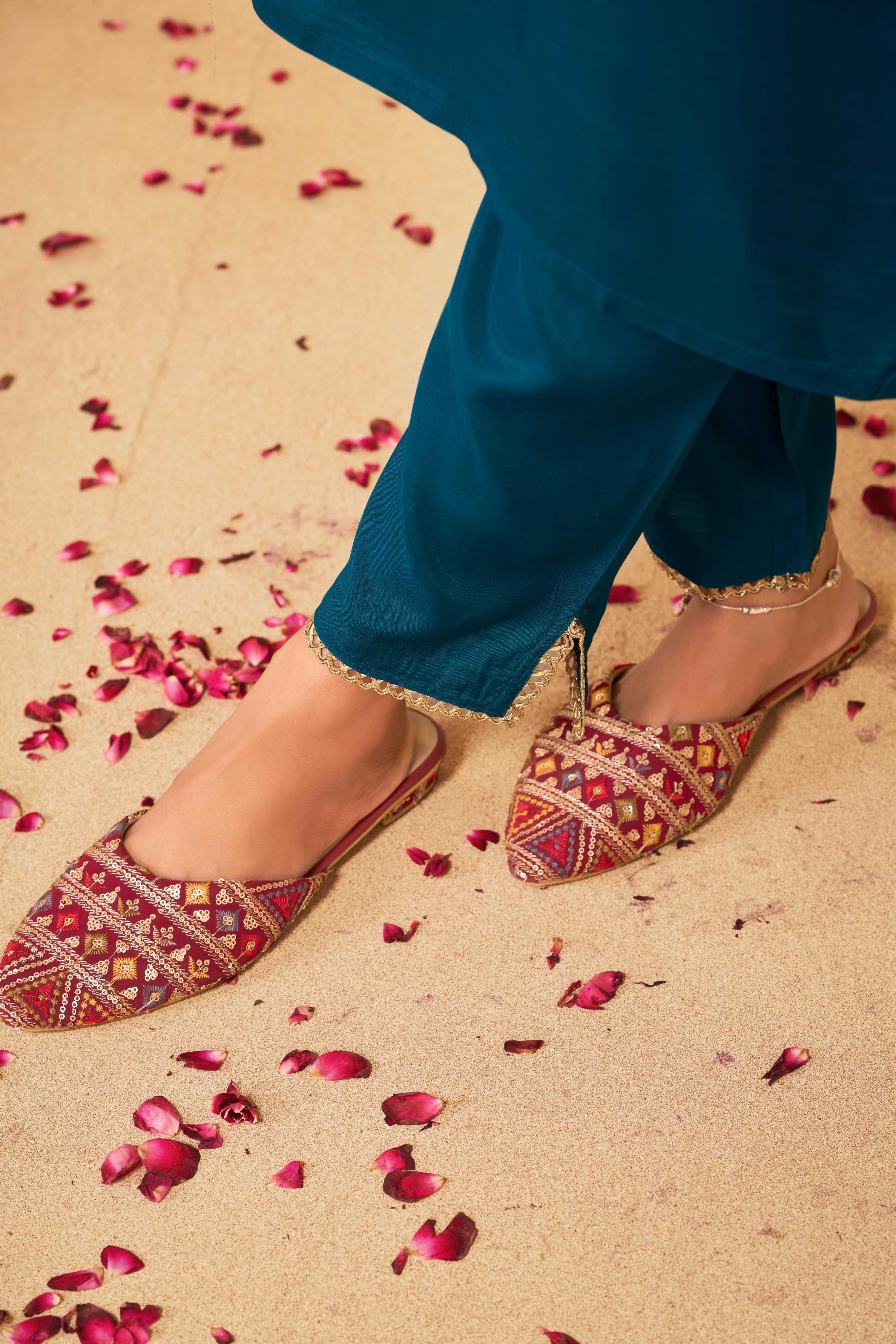 BulBul Adab Muslin Teal Kurta Set with Dupatta