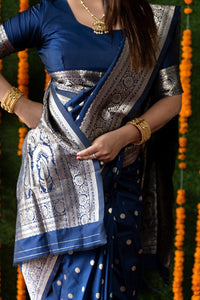 Thumbnail for Aastha Fashion Navy Blue Woven Banarasi Silk Saree with Blouse - Distacart