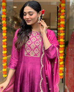 Thumbnail for Malishka Women's Purple Chinon Embroidered Anarkali Kurta With Dupatta - Distacart