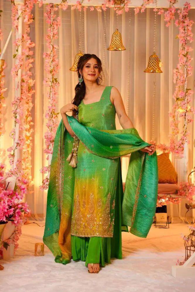 Malishka Women's Green Crepe Bandhej Print Straight Kurta Palazzo With Dupatta - Distacart
