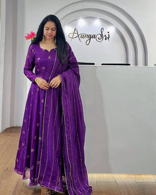 Malishka Women's Royal Blue Chinon Embroidered Anarkali Kurta With Dupatta - Distacart