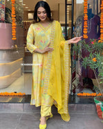 Thumbnail for Malishka Women's Yellow Muslin Silk Digital Print Straight Kurta Pant With Dupatta - Distacart