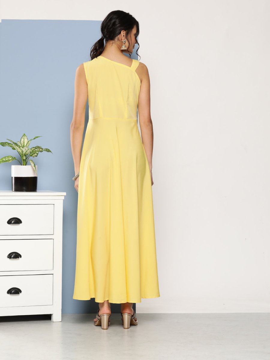 Ahalyaa Women Colourblocked Maxi Ethnic Dress - Distacart