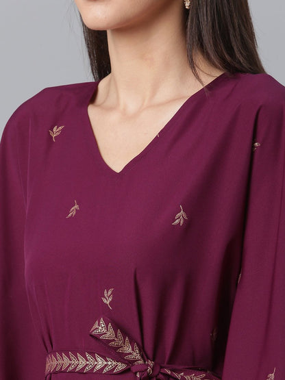 Ahalyaa Women Burgundy & Golden Printed Kurta With Trouser