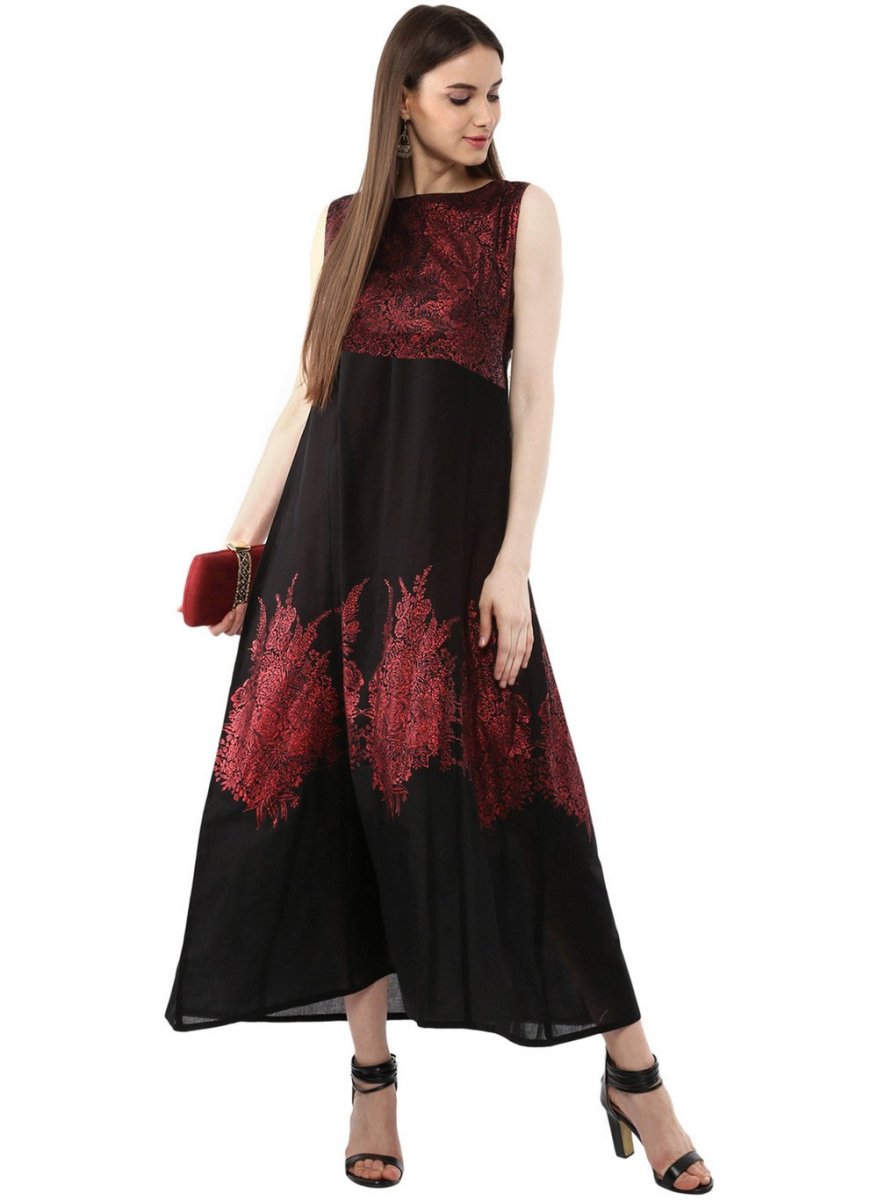 Ahalyaa Women Black and Red Indo western Cotton Blend Kalidar Kurta