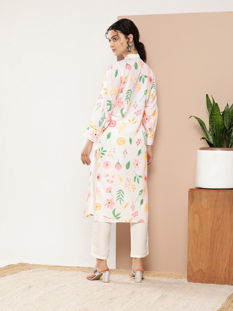 Ahalyaa Women White & Pink Floral Printed Floral Crepe Kurta - Distacart