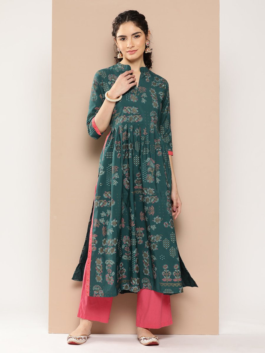 Ahalyaa Women Floral Printed Floral Crepe Kurta - Distacart