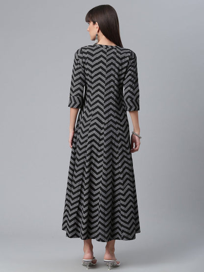 Ahalyaa Crepe Black Printed Kurta