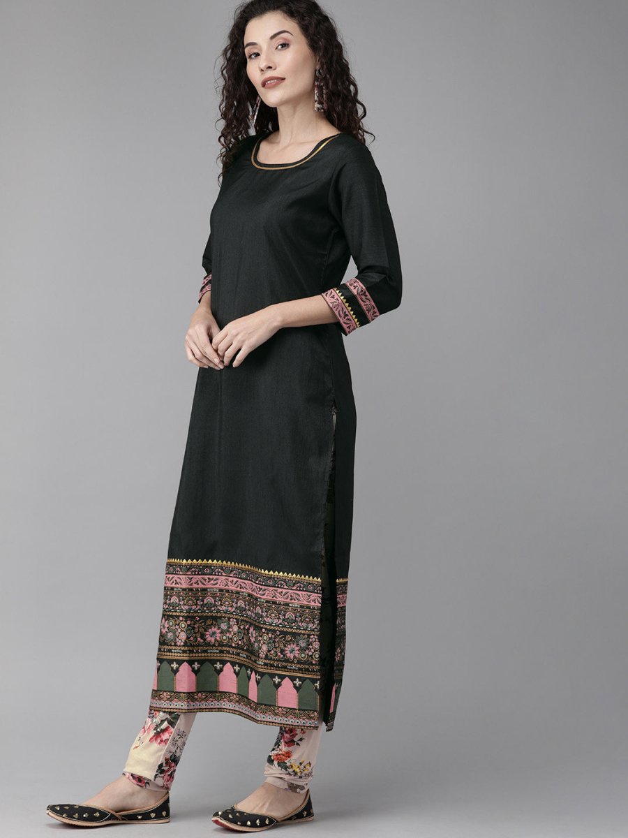 Ahalyaa Women Black & Beige Printed Kurta With Churidar & Dupatta