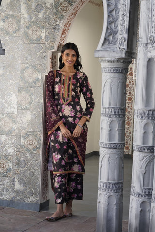Ahalyaa Women Black Floral Printed Gotta Patti Kurta with Palazzos & With Dupatta - Distacart