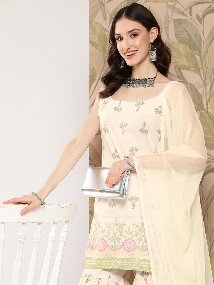 Ahalyaa Women Floral Printed Regular Kurti with Sharara & With Dupatta - Distacart
