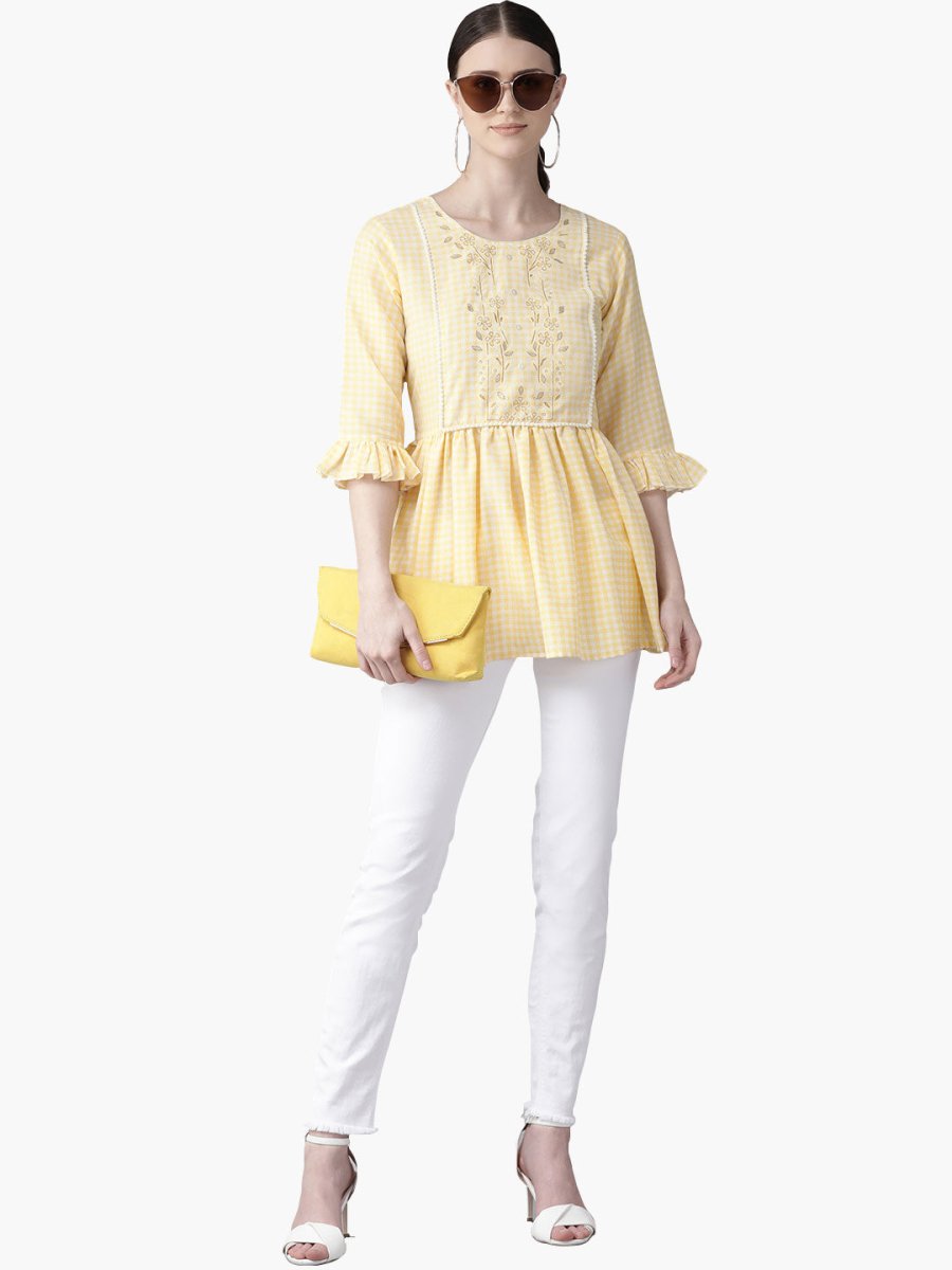 Ahalyaa Women Yellow & White Checked A-Line Top