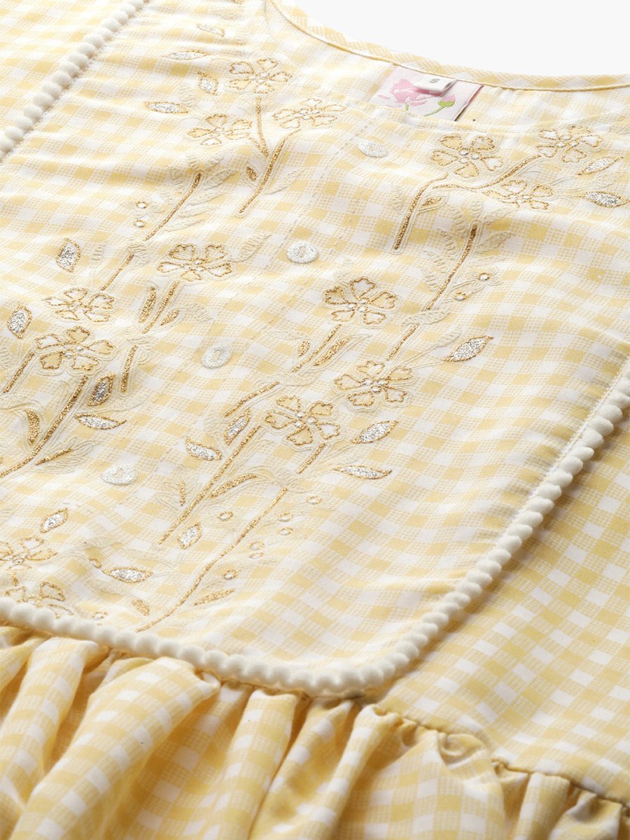 Ahalyaa Women Yellow & White Checked A-Line Top