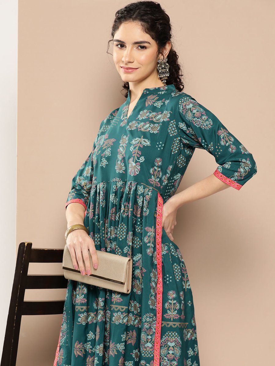 Ahalyaa Women Floral Printed Pleated Kurta with Trousers - Distacart