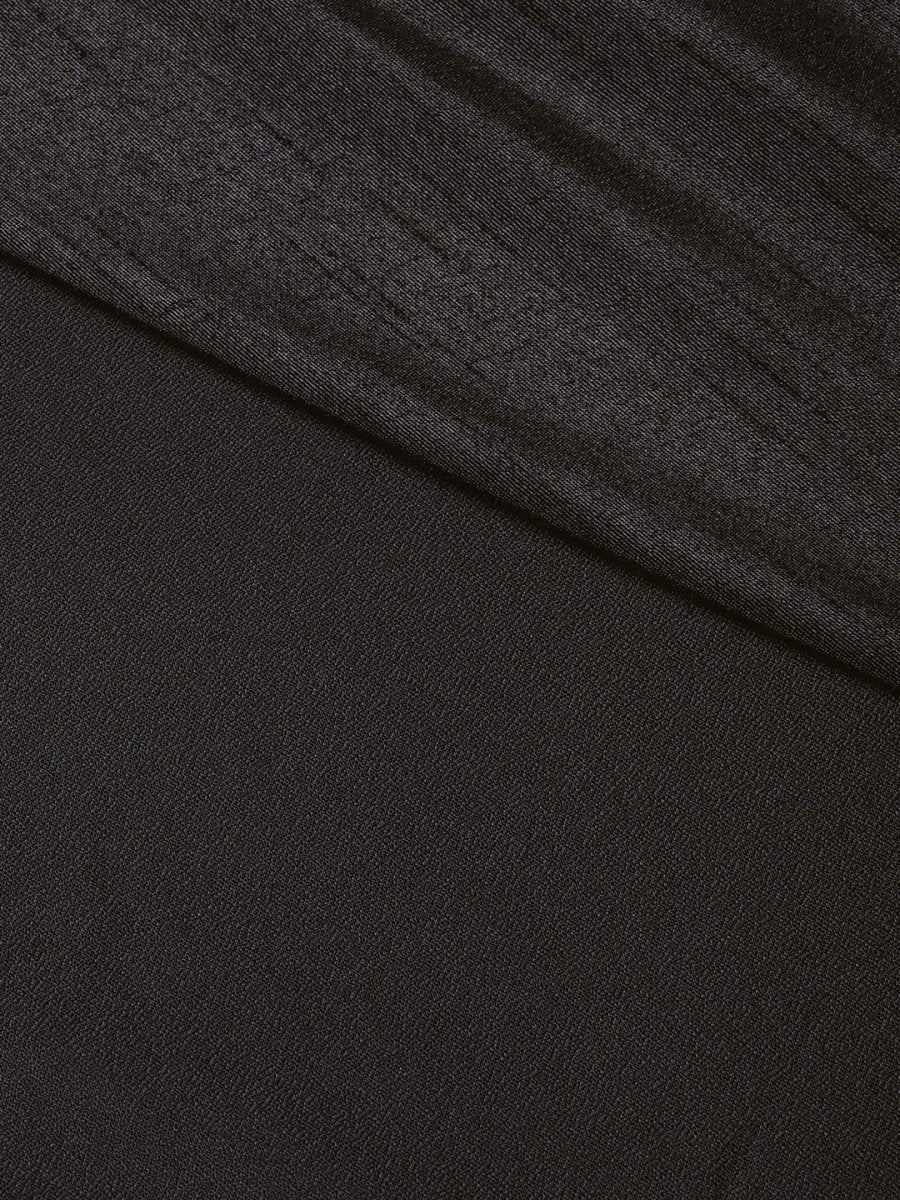 Ahalyaa Women Black Plain A-Line Kurta