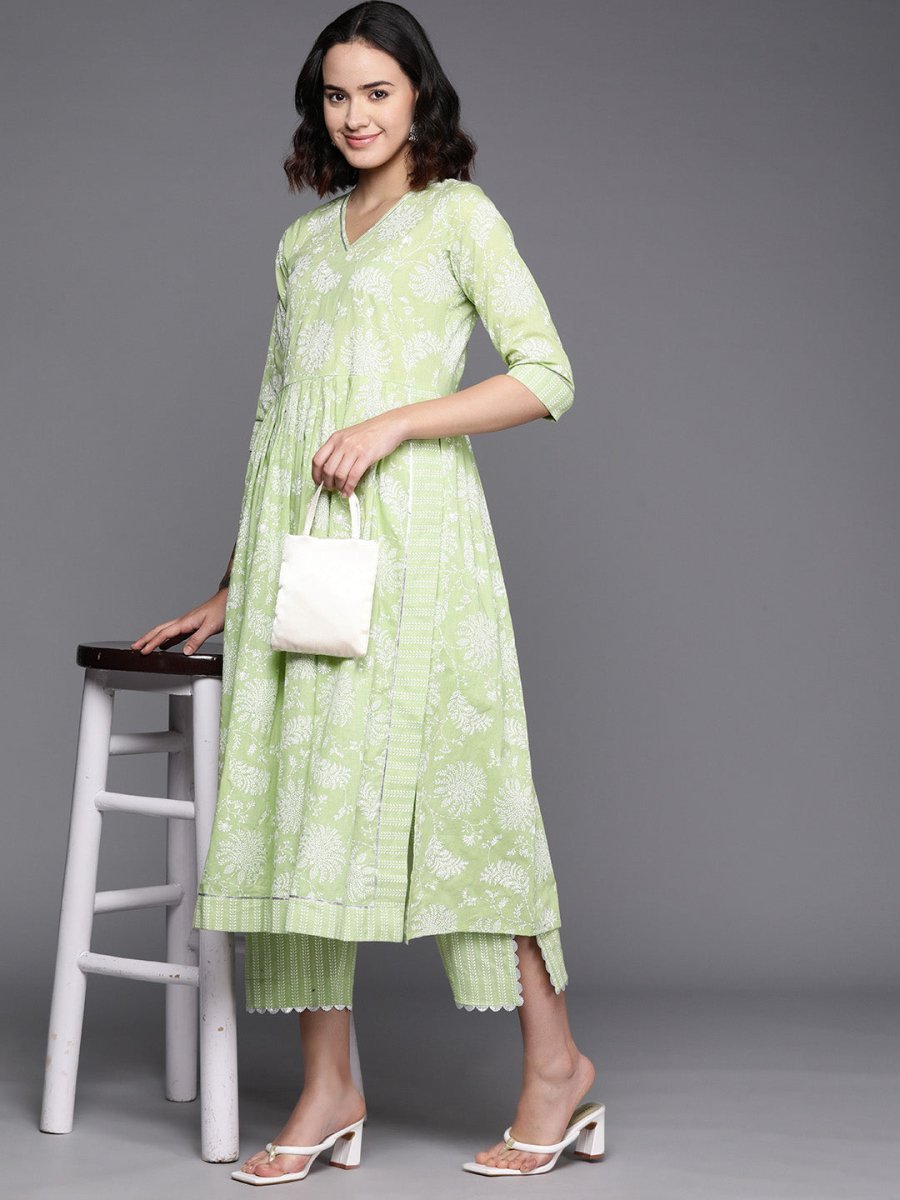 Ahalyaa Floral Printed High Slit Gotta Patti Pure Cotton Kurta With Trousers - Distacart