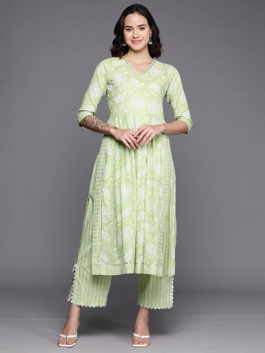 Ahalyaa Floral Printed High Slit Gotta Patti Pure Cotton Kurta With Trousers - Distacart
