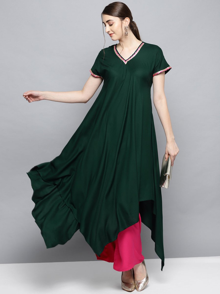 Ahalyaa Dark Green Solid Kimono Rayon Kurta Set For Women