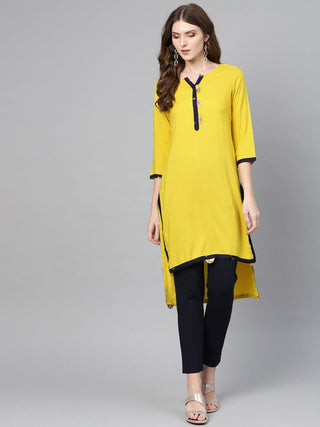 Ahalyaa Yellow Solid Straight Kurta For women