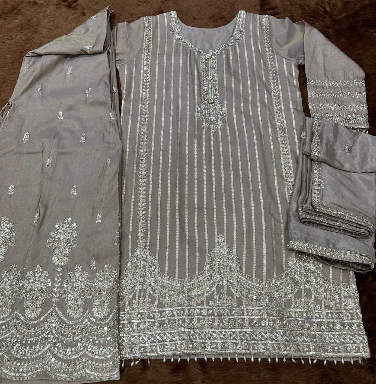 Aarshi Fashions Peach Shimmer Silk Full Stitched Sharara Suits