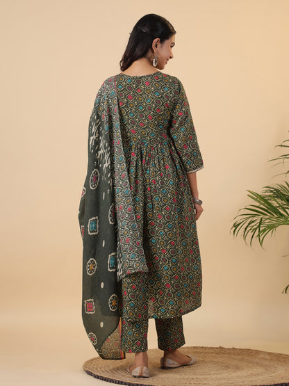 Janasya Angrakha Poly Cotton Green Gemometric V-Neck Kurta Set - Distacart
