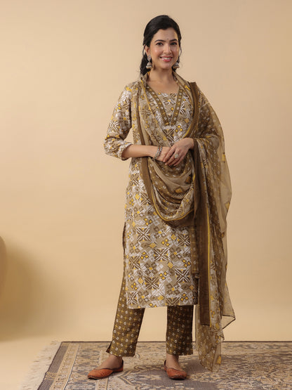 Janasya Regular Biscuit Slub Beige Gemometric Square Neck Kurta,Bottom & Dupatta - Distacart