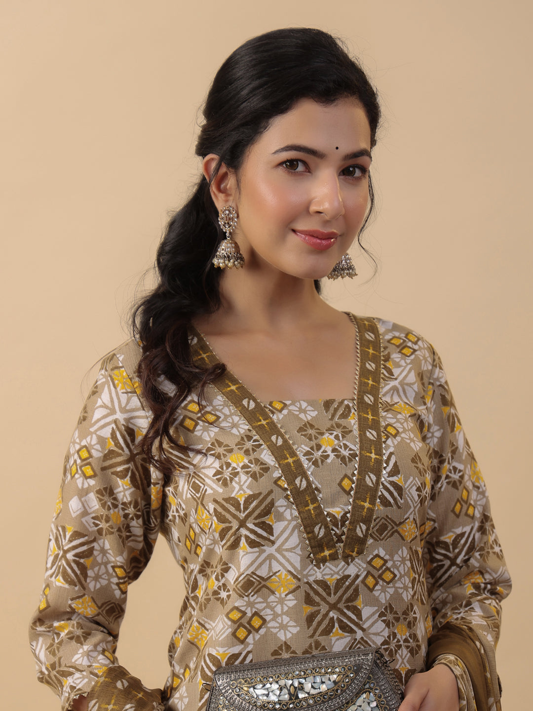 Janasya Regular Biscuit Slub Beige Gemometric Square Neck Kurta,Bottom & Dupatta - Distacart