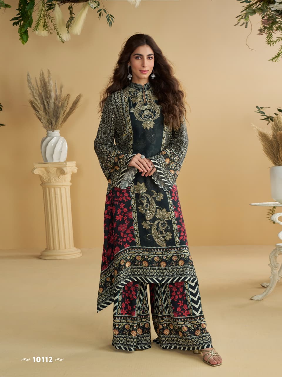 Aarshi Fashions Black Heavy Crepe Digital Print Palazzo Suits - Distacart