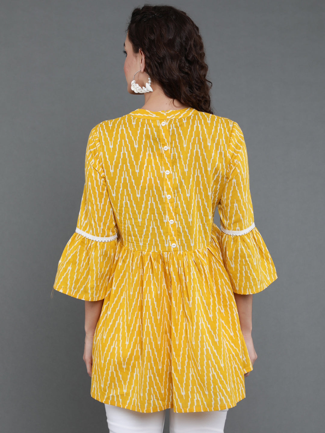 Antaran Yellow Pure Cotton Printed Tunic With Button Detail On Back - Distacart