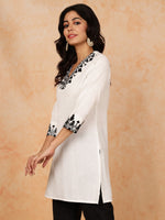 Thumbnail for Antaran White Pure Cotton Embroidered Tunic - Distacart
