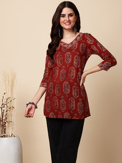 Antaran Maroon Pure Cotton Maroon Printed Tunic - Distacart
