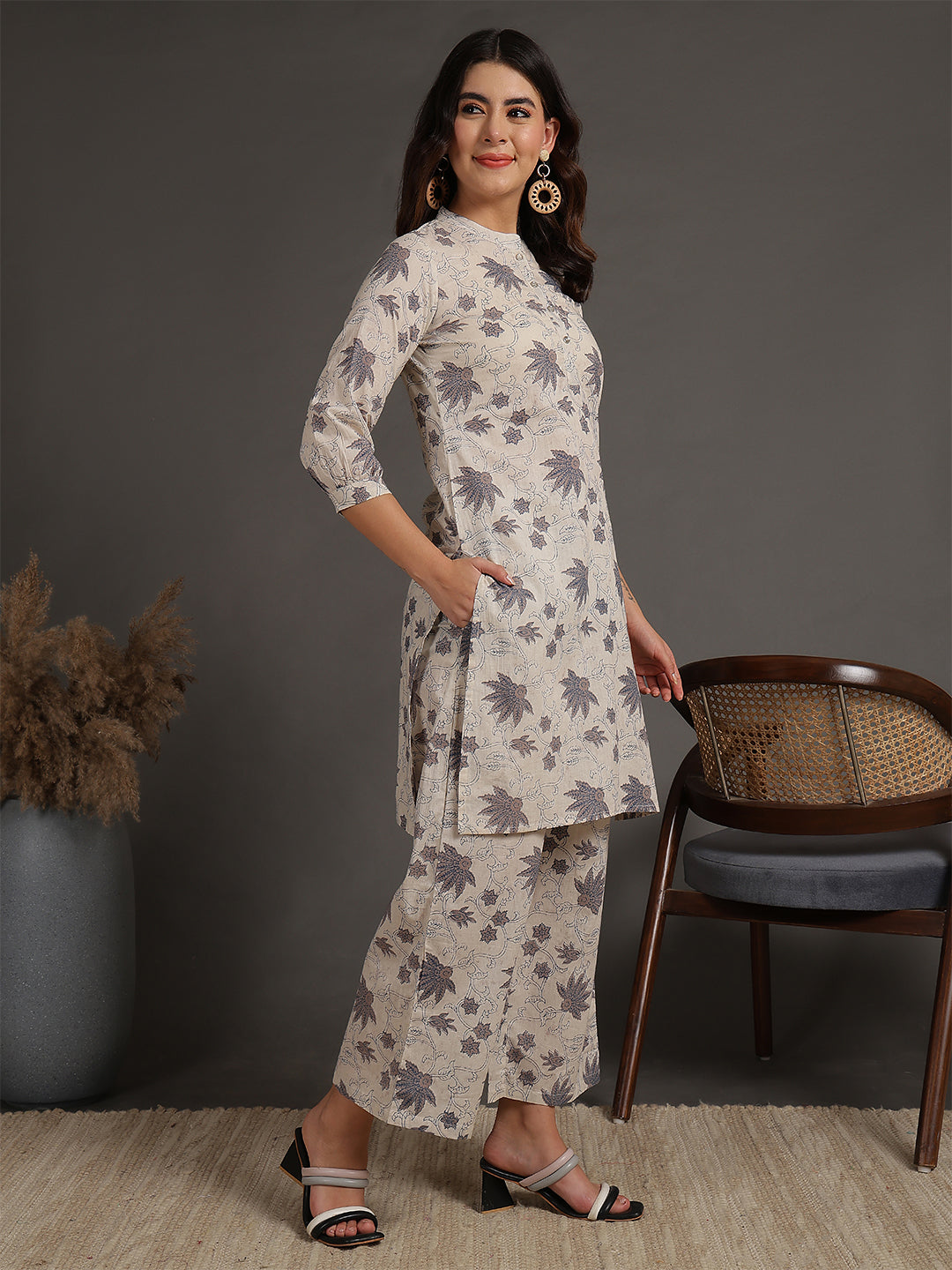 Antaran Beige Pure Cotton Printed Co Ord Set - Distacart