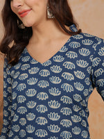 Thumbnail for Antaran Blue Pure Cotton Printed Kurta With V Neck - Distacart