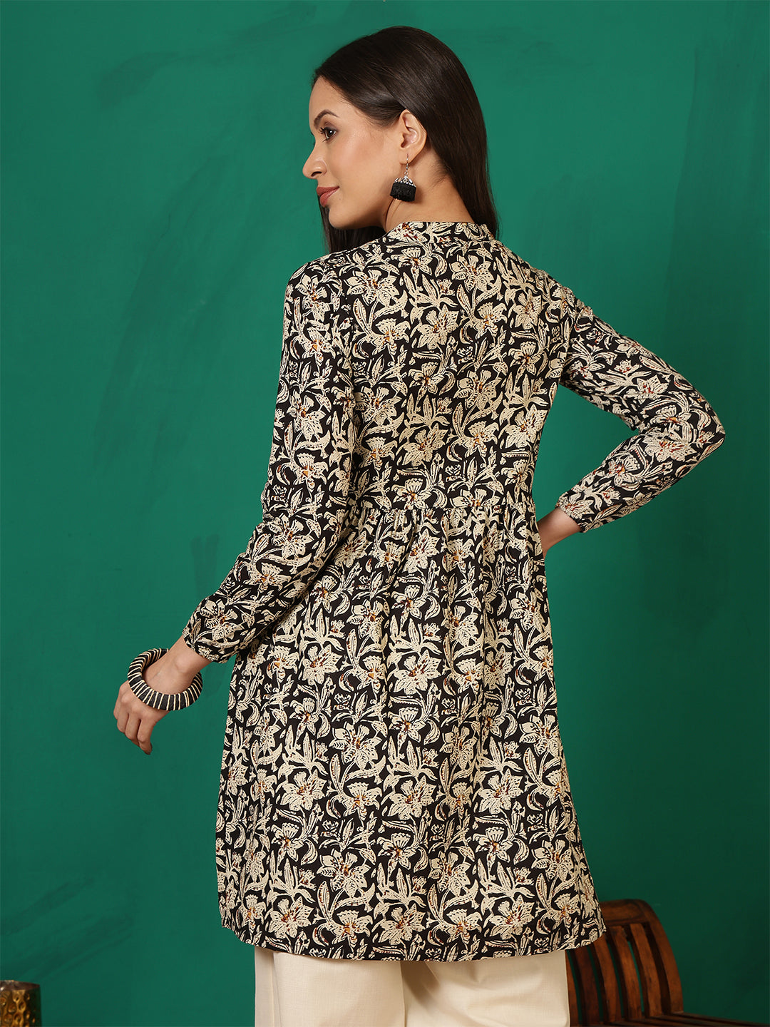 Antaran Black Pure Cotton Printed Tunic - Distacart