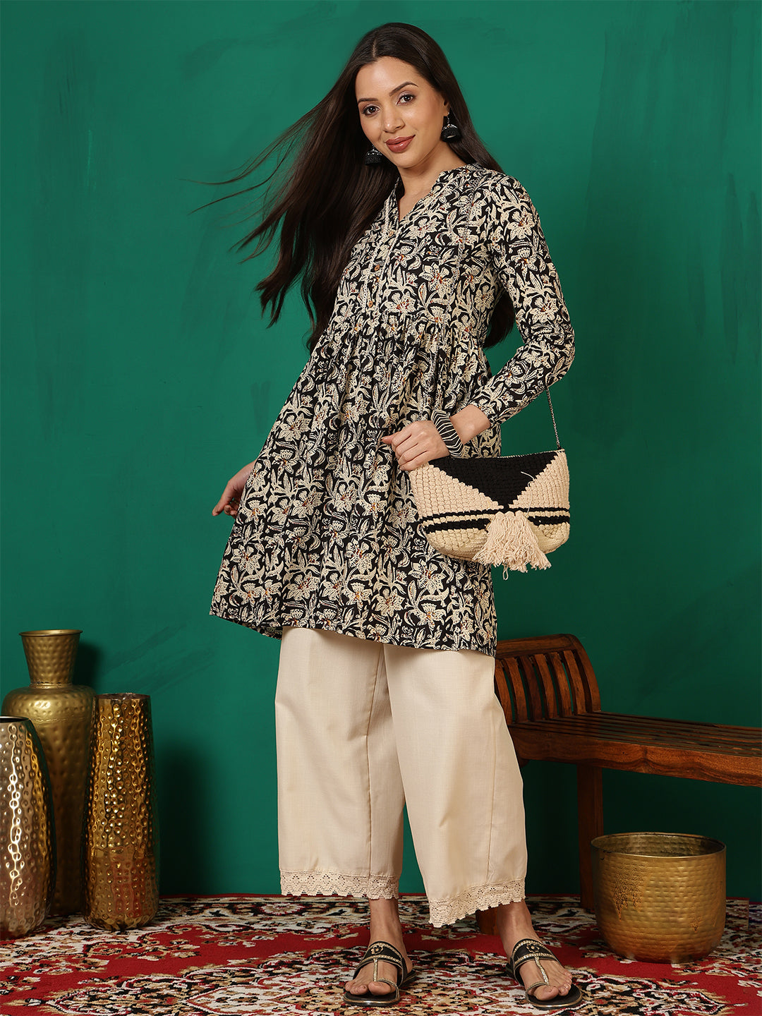 Antaran Black Pure Cotton Printed Tunic - Distacart