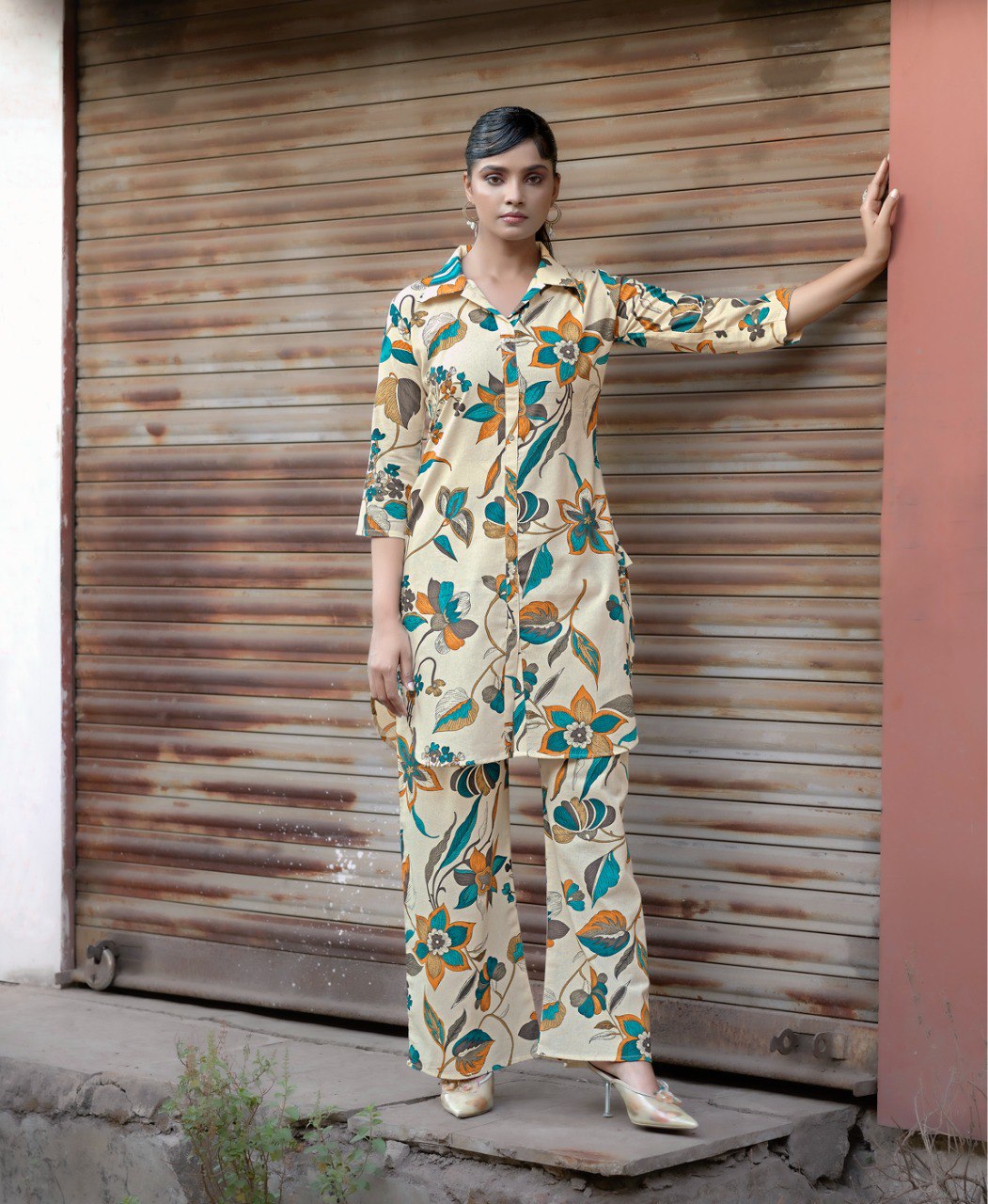 Prazu Fashion Cream Khadi Cotton Floral Printed Co-Ord Set