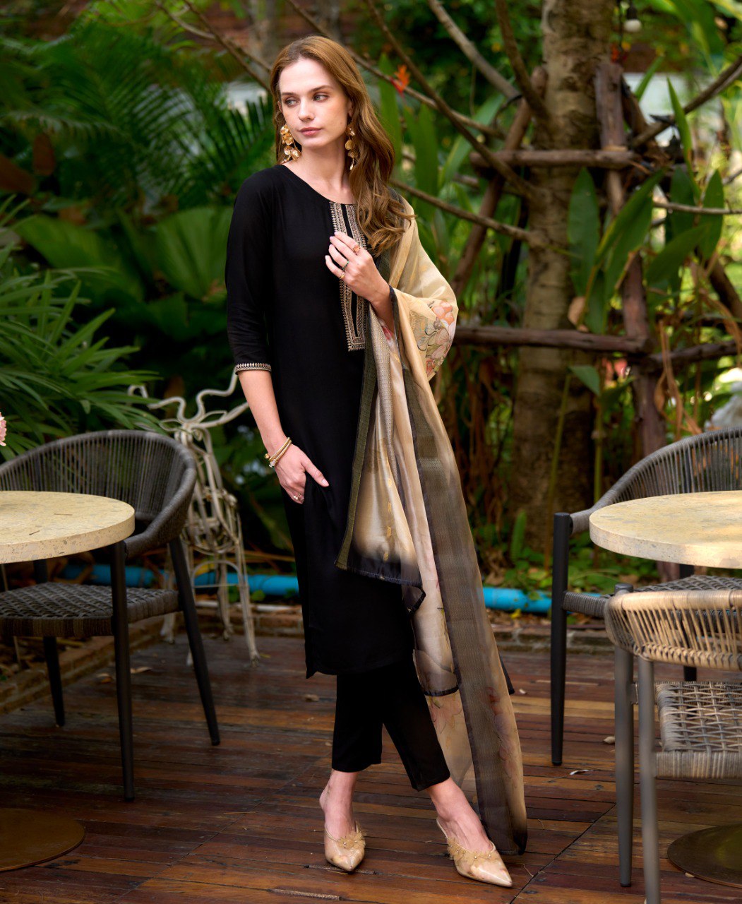 Prazu Fashion Black Viscose Rayon Embroidered Straight Kurta Set
