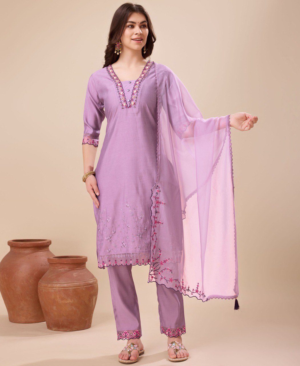 Prazu Fashion Lavender Viscose Silk Embroidered Kurta Set