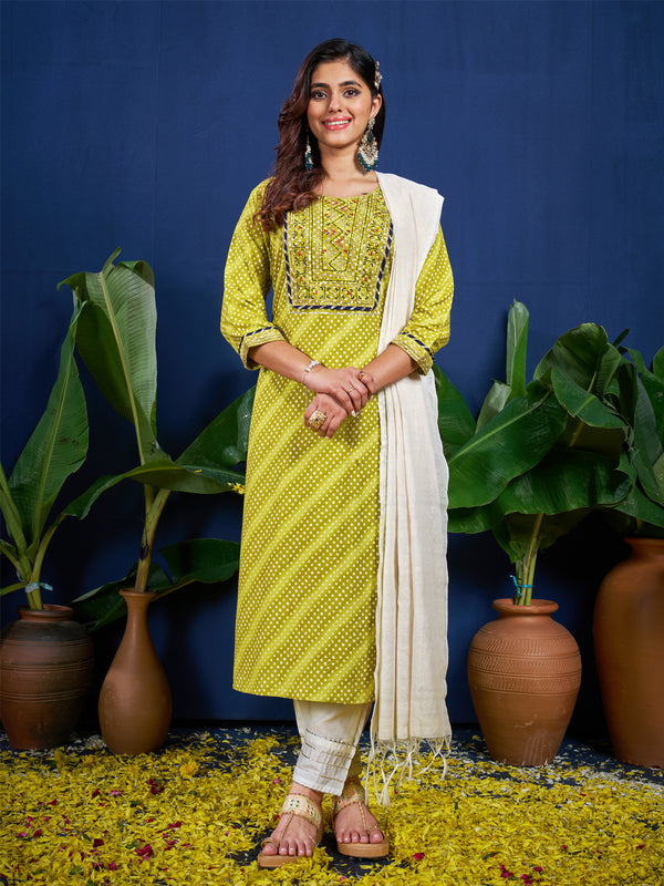 Malishka Women's Parrot Rayon Embroidered Straight Kurta Pant With Dupatta - Distacart