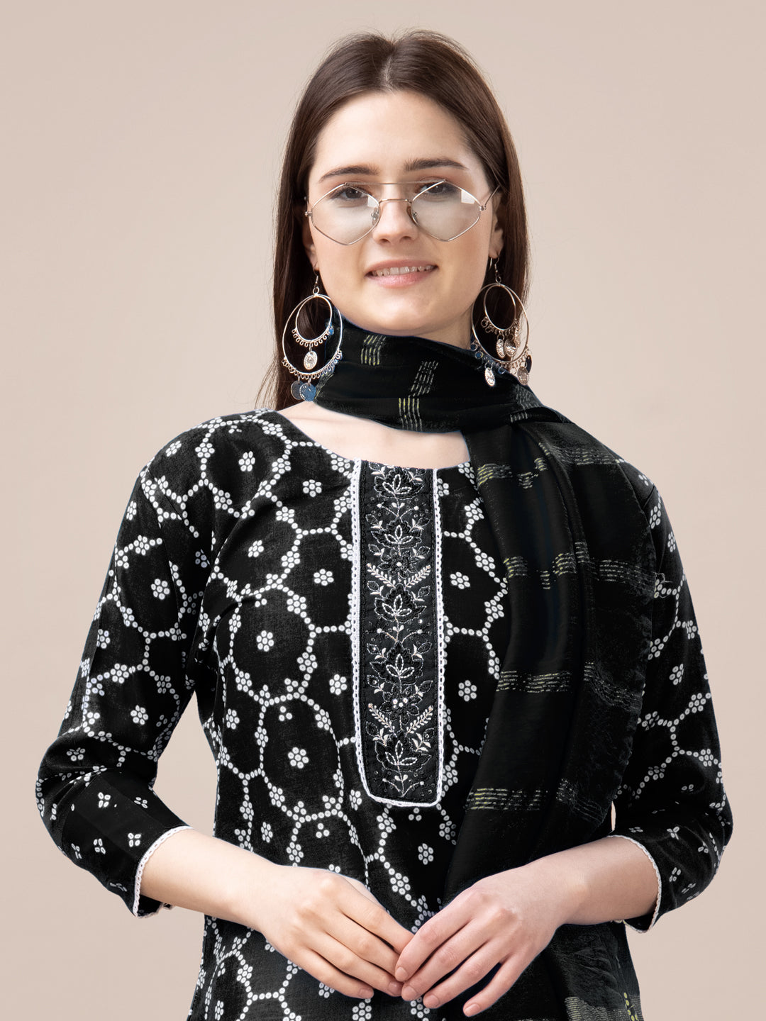 Malishka Women's Black Rayon Embroidered Straight Kurta Pant With Dupatta - Distacart