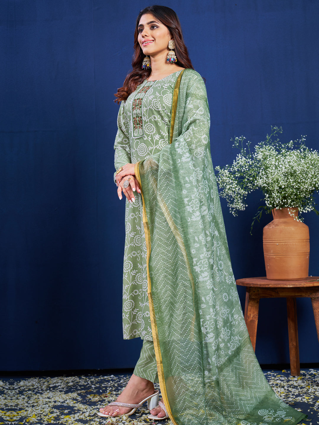 Malishka Women's Pista Rayon Embroidered Straight Kurta Pant With Dupatta - Distacart
