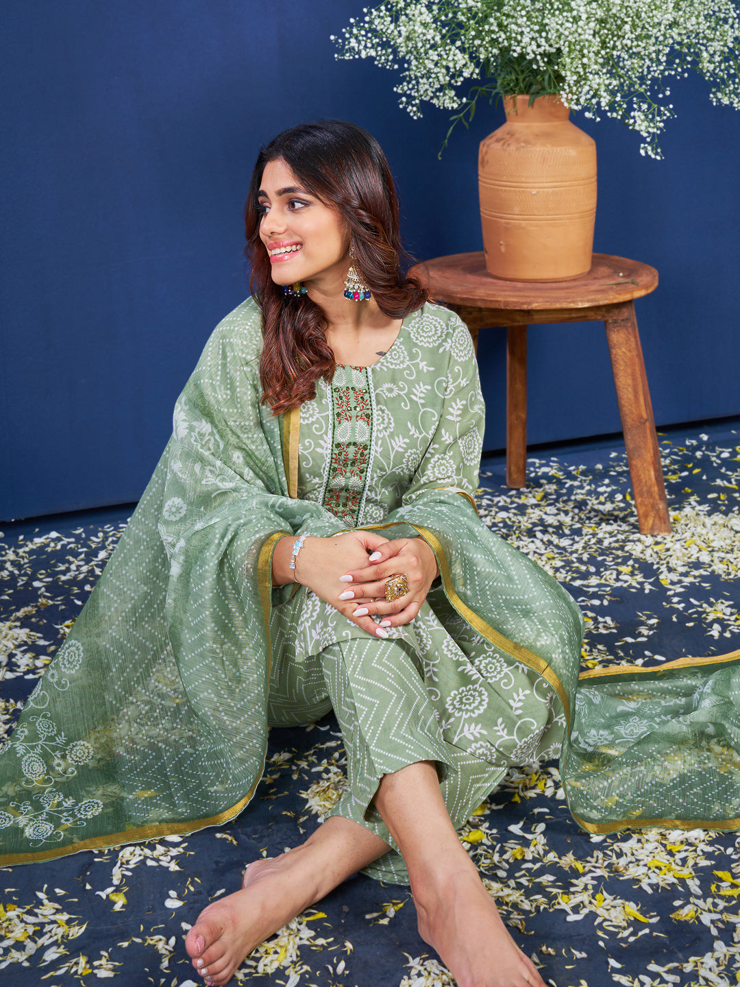 Malishka Women's Pista Rayon Embroidered Straight Kurta Pant With Dupatta - Distacart