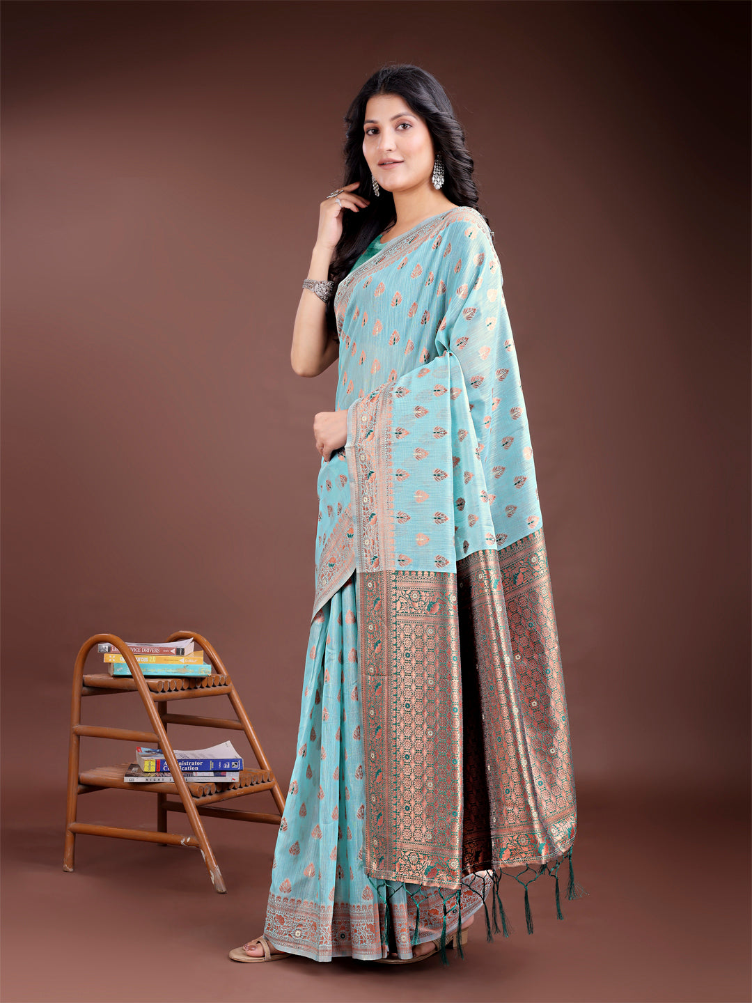Astita Elegant Sea Green Cotton Saree with Contrast Pallu - Perfect Blend of Tradition & Comfort - Distacart